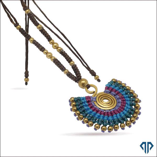 -01-kolie-makrame-polytaridis-