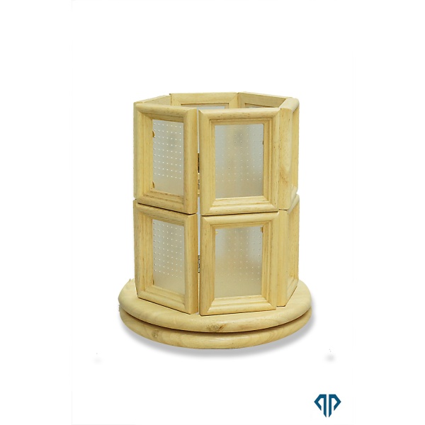 -03-stand_xylina_kosmimatwn