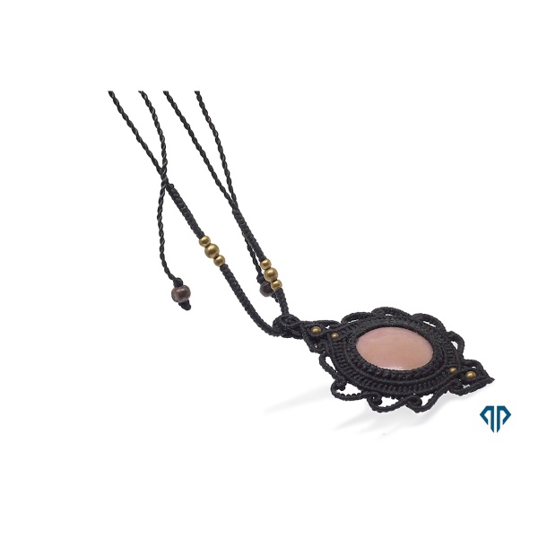 -04-kolie-makrame-petres