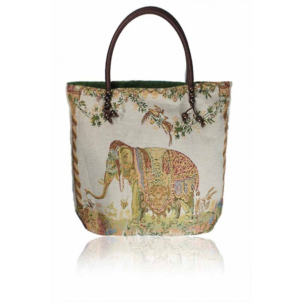 04_tsanta_elephantas
